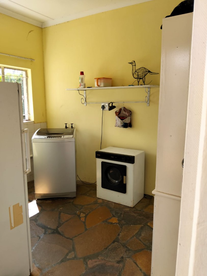 6 Bedroom Property for Sale in Colesberg Northern Cape